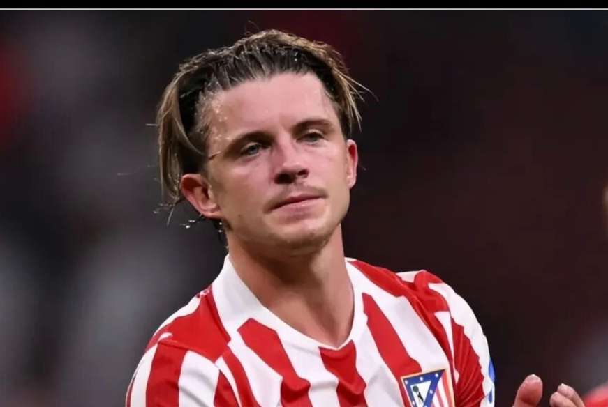 曼联2大引援皆遇挫！小贝林厄姆拒投，6000万求购鸡肋中场恐打水漂？